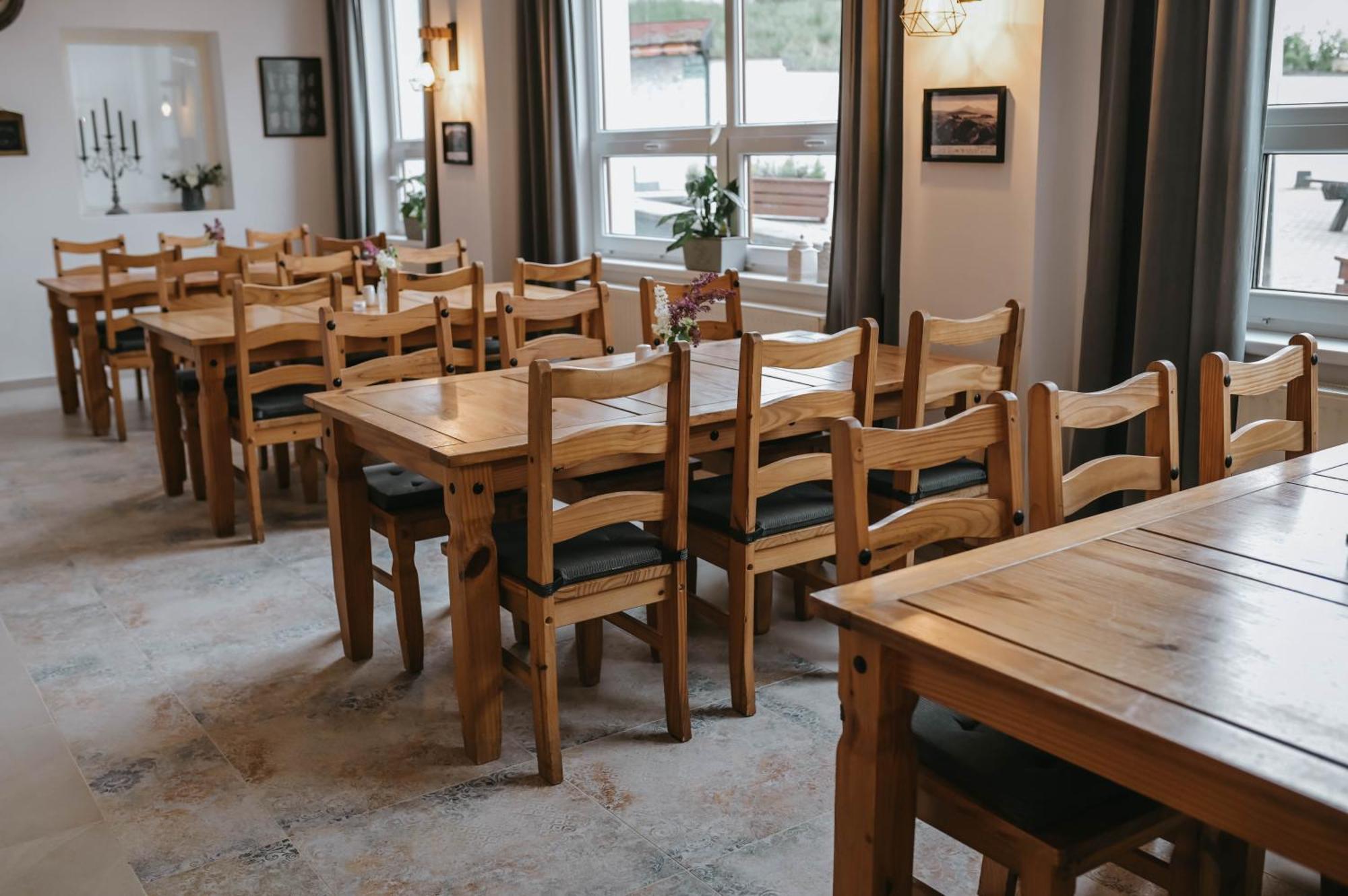Restaurace A Penzion U Svate Barbory Ústí nad Labem 外观 照片